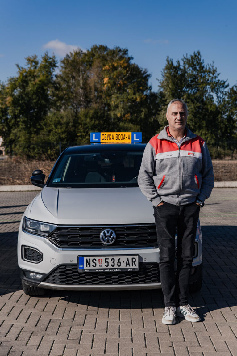 AUTO RAD - Auto škola Novi Sad