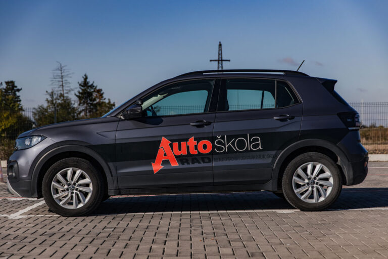 AUTO RAD - Auto škola Novi Sad