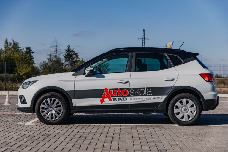 AUTO RAD - Auto škola Novi Sad