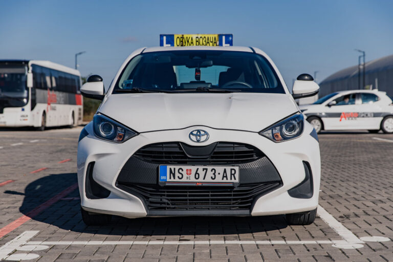 AUTO RAD - Auto škola Novi Sad