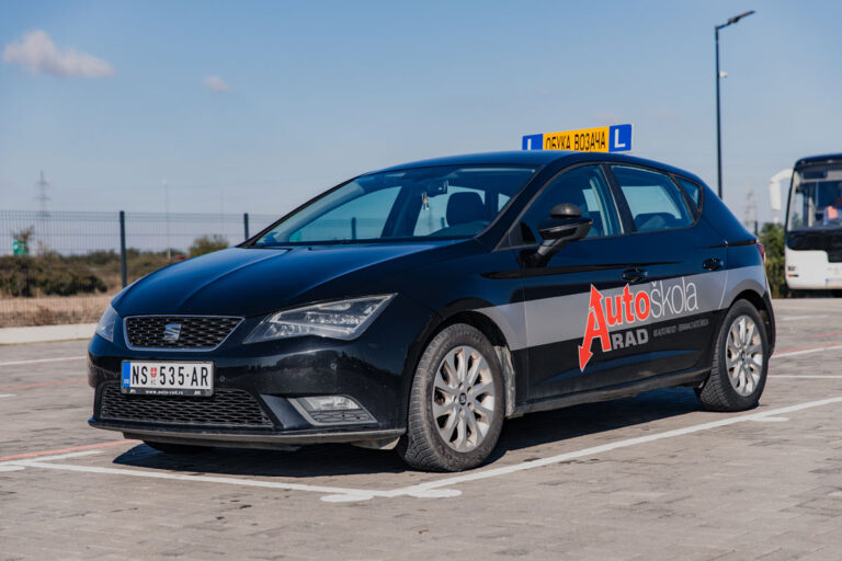 AUTO RAD - Auto škola Novi Sad