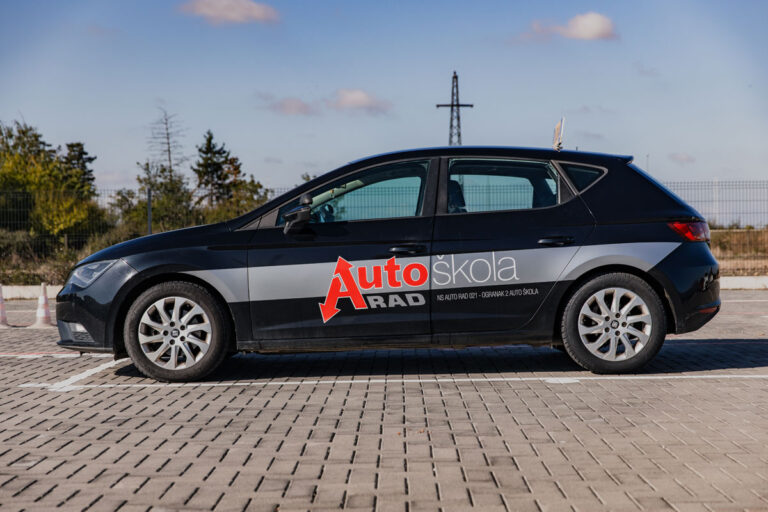 AUTO RAD - Auto škola Novi Sad
