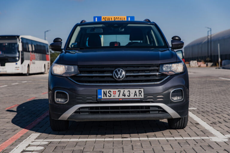AUTO RAD - Auto škola Novi Sad