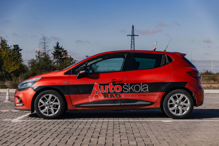 AUTO RAD - Auto škola Novi Sad