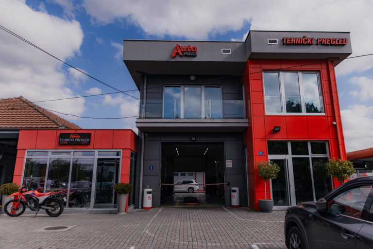 AUTO RAD - Tehnički pregled i registracija vozila - Ilirska 1F, Novi Sad